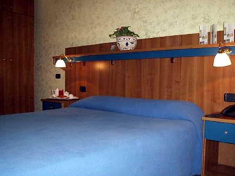 Hotel Tre Stelle Rom Exteriör bild